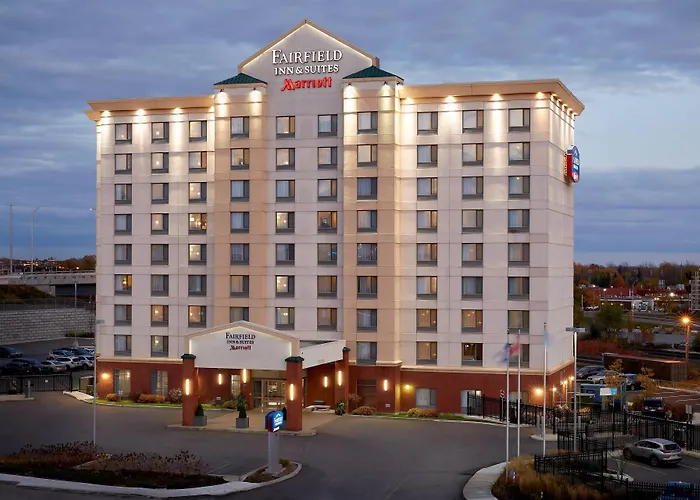 Fairfield Inn & Suites By Marriott Montreal Airport Dorval